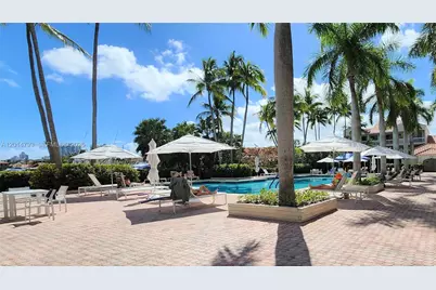 3610 Yacht Club Dr #615, Aventura, FL 33180 - Photo 26
