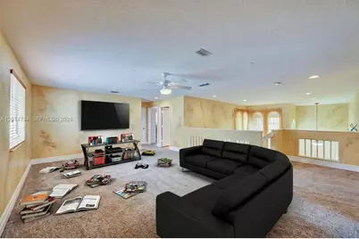 1580 SW 164th Ave, Pembroke Pines, FL 33027 - Photo 12