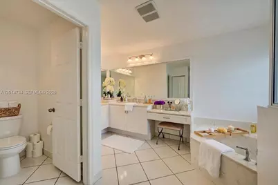 1580 SW 164th Ave, Pembroke Pines, FL 33027 - Photo 18