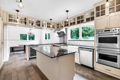 1232 Lenox Ave, Miami Beach, FL 33139 - Photo 4