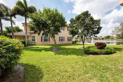 3371 Lakeside Dr #27, Davie, FL 33328 - Photo 28