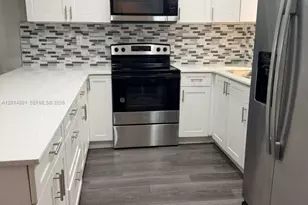 1500 NE 151st St, Miami, FL 33162 - Photo 16