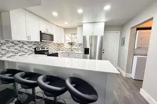 1500 NE 151st St, Miami, FL 33162 - Photo 12