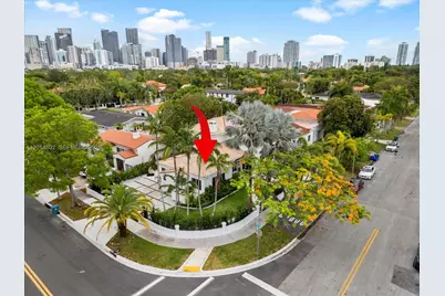 825 SW 23rd Rd #1, Miami, FL 33129 - Photo 32