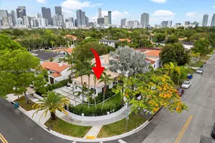 825 SW 23rd Rd, Miami, FL 33129 - Photo 32