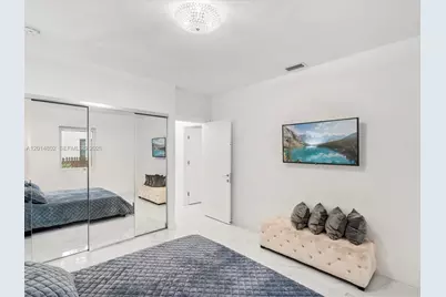 825 SW 23rd Rd #1, Miami, FL 33129 - Photo 60