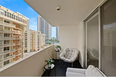1833 S Ocean Dr #809, Hallandale Beach, FL 33009 - Photo 24