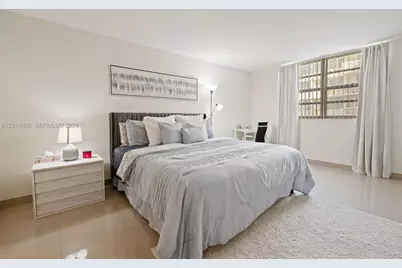 1833 S Ocean Dr #809, Hallandale Beach, FL 33009 - Photo 14