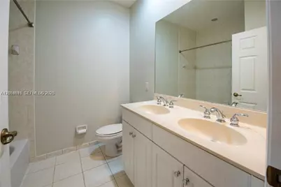 3371 Lakeside Dr #27, Davie, FL 33328 - Photo 24