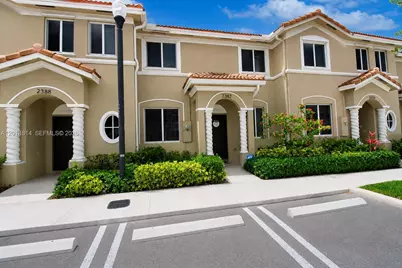 2382 SE 10th St, Homestead, FL 33035 - Photo 1