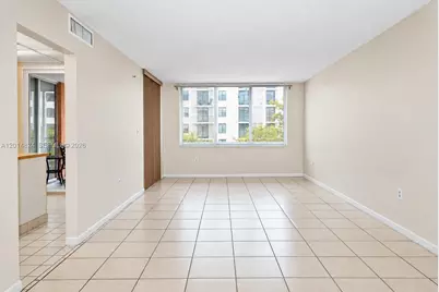 17890 W Dixie Hwy 519 Hwy #519, North Miami Beach, FL 33160 - Photo 2