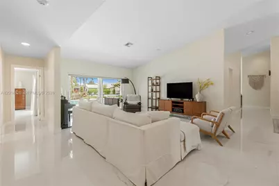 3701 Bridge Rd, Cooper City, FL 33026 - Photo 14