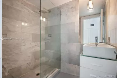 928 Jefferson Ave, Miami Beach, FL 33139 - Photo 6