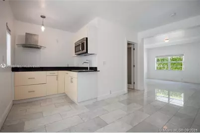 928 Jefferson Ave, Miami Beach, FL 33139 - Photo 4