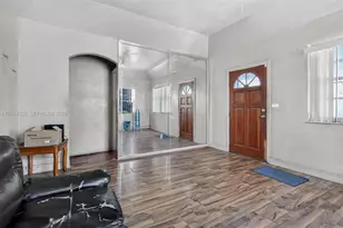 1211 NW 37th St, Miami, FL 33142 - Photo 8