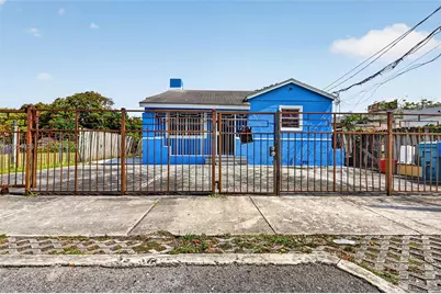 1211 NW 37th St, Miami, FL 33142 - Photo 4