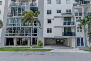 601 NE 23rd St, Miami, FL 33137 - Photo 2