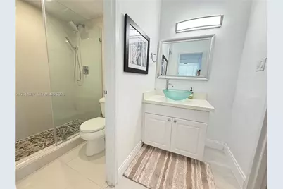 100 Lincoln Rd #1012, Miami Beach, FL 33139 - Photo 8