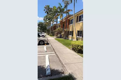 990 NE 33rd Ter #104, Homestead, FL 33033 - Photo 2