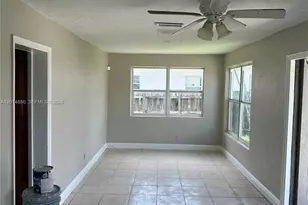 424 SW 12th Ave, Homestead, FL 33030 - Photo 12