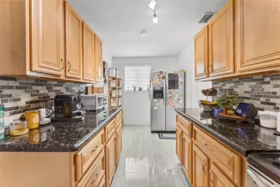 4230 SW 111th Ave, Miami, FL 33165 - Photo 10