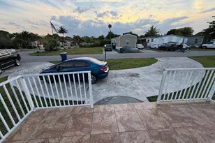 19800 SW 180th Ave, Miami, FL 33187 - Photo 4