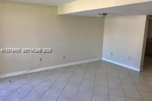 6045 NW 186th St, Hialeah, FL 33015 - Photo 4