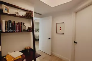 2000 Island Blvd, Aventura, FL 33160 - Photo 18