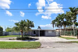 10710 SW 43rd Ln, Miami, FL 33165 - Photo 8