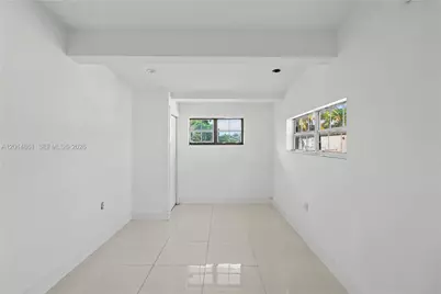 10710 SW 43rd Ln #1, Miami, FL 33165 - Photo 6
