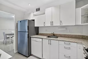 300 Bayview Dr, Sunny Isles Beach, FL 33160 - Photo 8