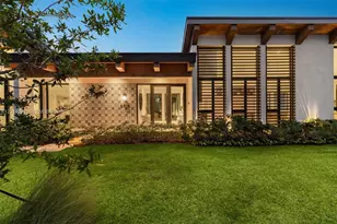 6716 San Vicente St, Coral Gables, FL 33146 - Photo 2
