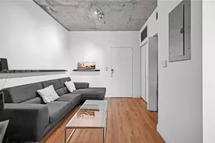 690 SW 1st Ct, Miami, FL 33130 - Photo 14