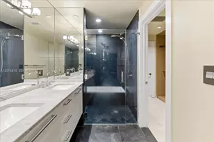 900 Biscayne Blvd, Miami, FL 33132 - Photo 22