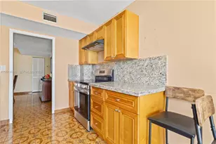 8530 Byron Ave, Miami Beach, FL 33141 - Photo 14