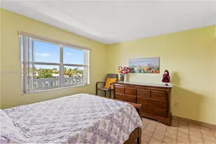 8530 Byron Ave, Miami Beach, FL 33141 - Photo 26