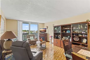 8530 Byron Ave, Miami Beach, FL 33141 - Photo 8