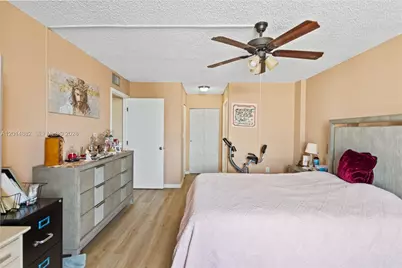 8530 Byron Ave #302, Miami Beach, FL 33141 - Photo 36
