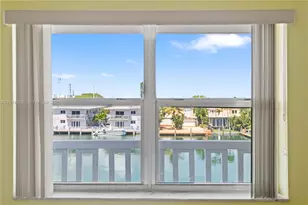 8530 Byron Ave, Miami Beach, FL 33141 - Photo 40