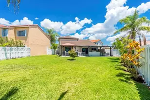 18168 SW 3rd St, Pembroke Pines, FL 33029 - Photo 2
