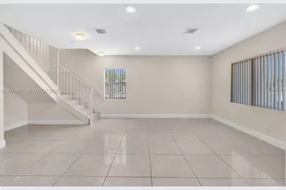 225 NW 14th Ave, Fort Lauderdale, FL 33311 - Photo 4