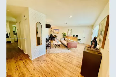 2411 NW 31st St, Boca Raton, FL 33431 - Photo 4