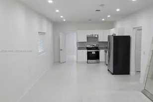 511 NW 62nd Ave, Miami, FL 33126 - Photo 2