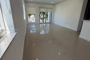 641 Espanola Way, Miami Beach, FL 33139 - Photo 2