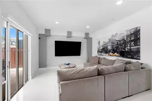 16528 SW 44th St, Miami, FL 33185 - Photo 14
