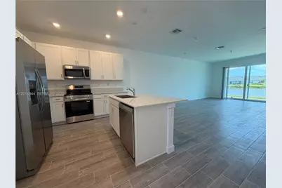 3747 Harborside Ave #3747, Fort Pierce, FL 34946 - Photo 16