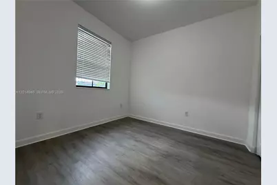 10606 W 33rd Way #10606, Hialeah, FL 33018 - Photo 22