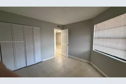 4010 Lakeside Drive #4010, Tamarac, FL 33319 - Photo 2