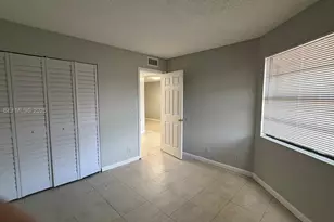 4010 Lakeside Dr, Tamarac, FL 33319 - Photo 2