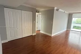 911 E Ponce De Leon Blvd, Coral Gables, FL 33134 - Photo 8